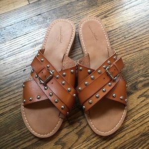 Universal Thread Stud Sandals